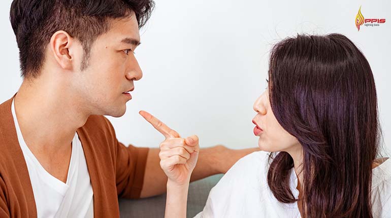 Couple relationship argument